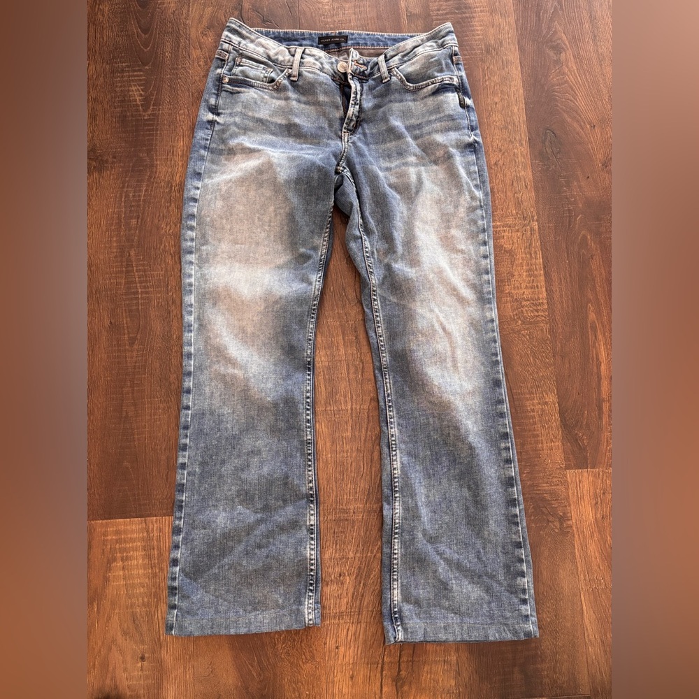 Silver Jeans Women’s Faded Blue Straight Jeans